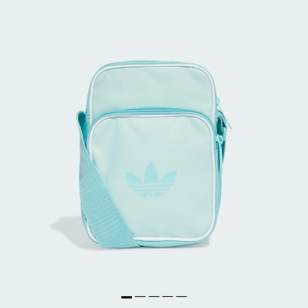 ADIDAS ADICOLOR CLASSIC SMALL ITEM BAG WITH TREFOIL LOGO